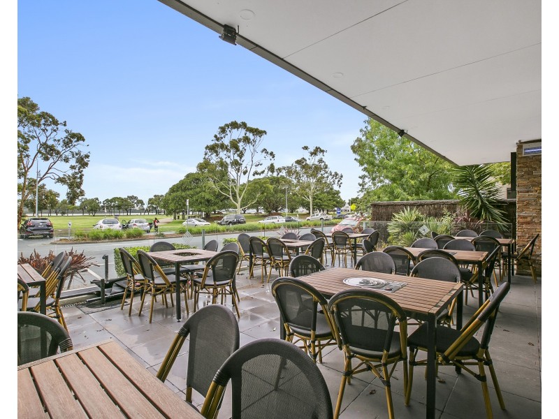 27 Marine Parade, Hastings VIC 3915