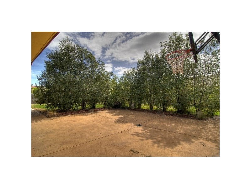 1 Gomms Road, Somerville VIC 3912