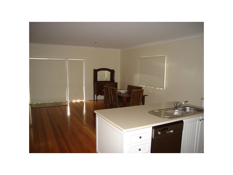 7 Mary Grove, Hastings VIC 3915