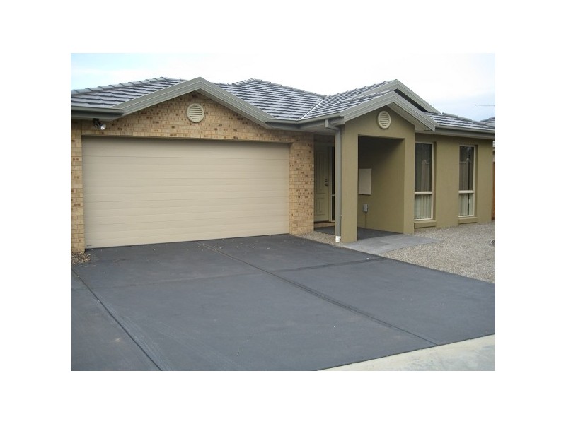 21 James Hird Drive, Hastings VIC 3915