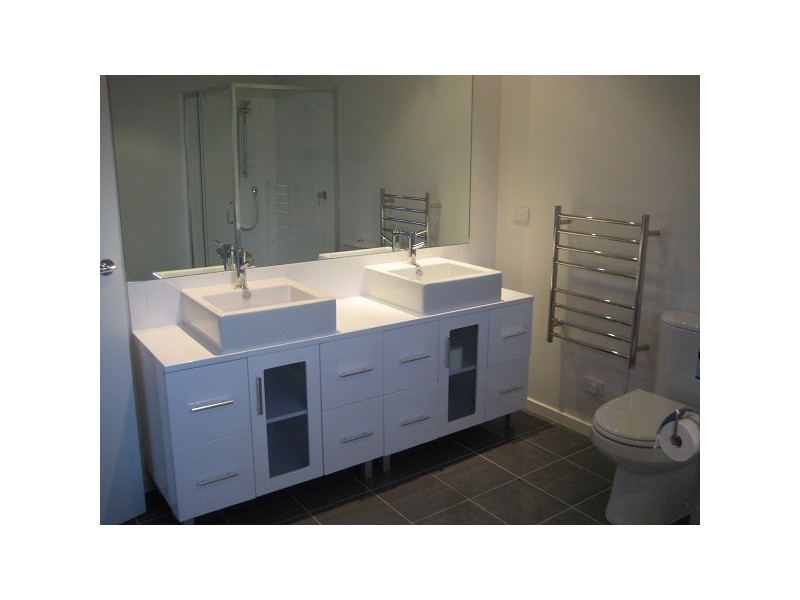 2/32 Cosmos Street, Dromana VIC 3936