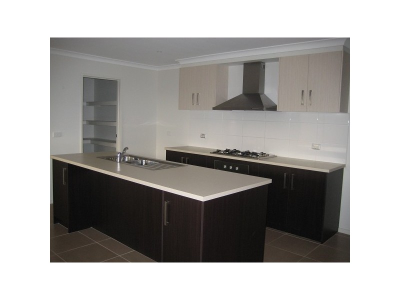 35 Lantons Way, Hastings VIC 3915