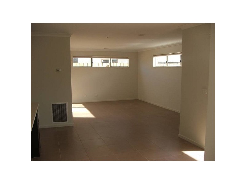 35 Lantons Way, Hastings VIC 3915