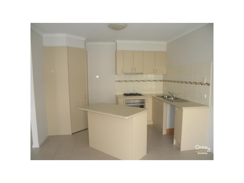 2/4-5 Jamie Court, Hastings VIC 3915