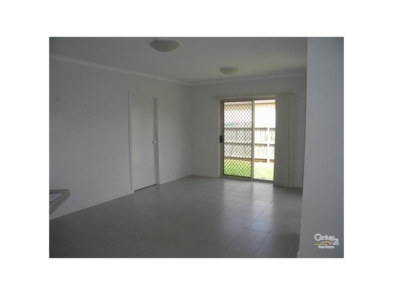 2/4-5 Jamie Court, Hastings VIC 3915