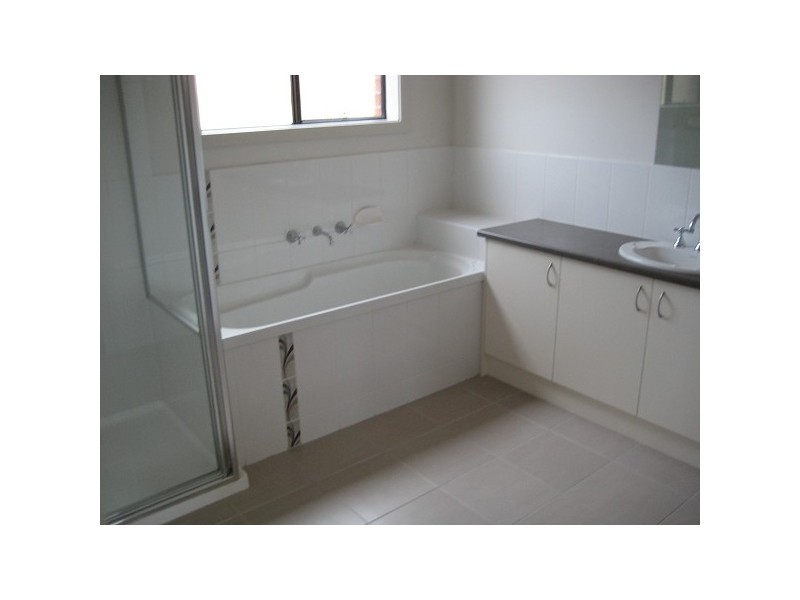 3/4-5 Jamie Court, Hastings VIC 3915