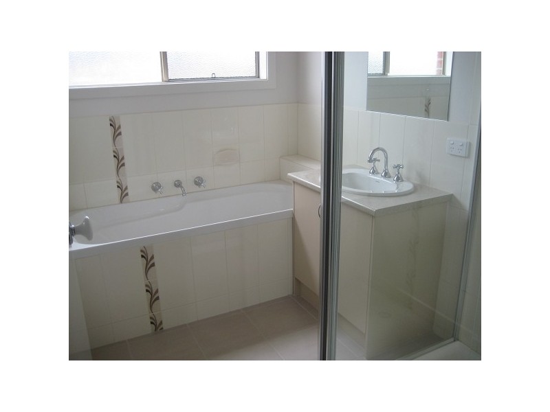 4/4-5 Jamie Court, Hastings VIC 3915