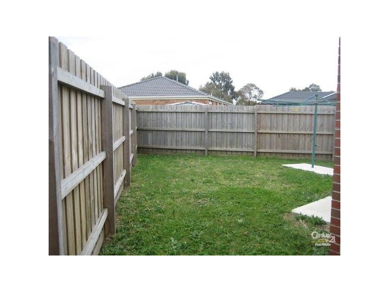 4/4-5 Jamie Court, Hastings VIC 3915