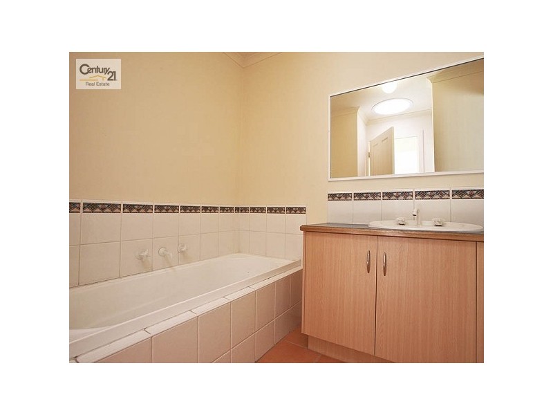 1/120 Marine Parade, Hastings VIC 3915