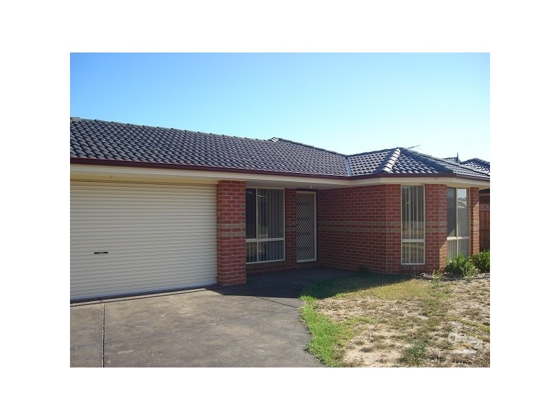 16 Banksia Crescent, Tyabb VIC 3913