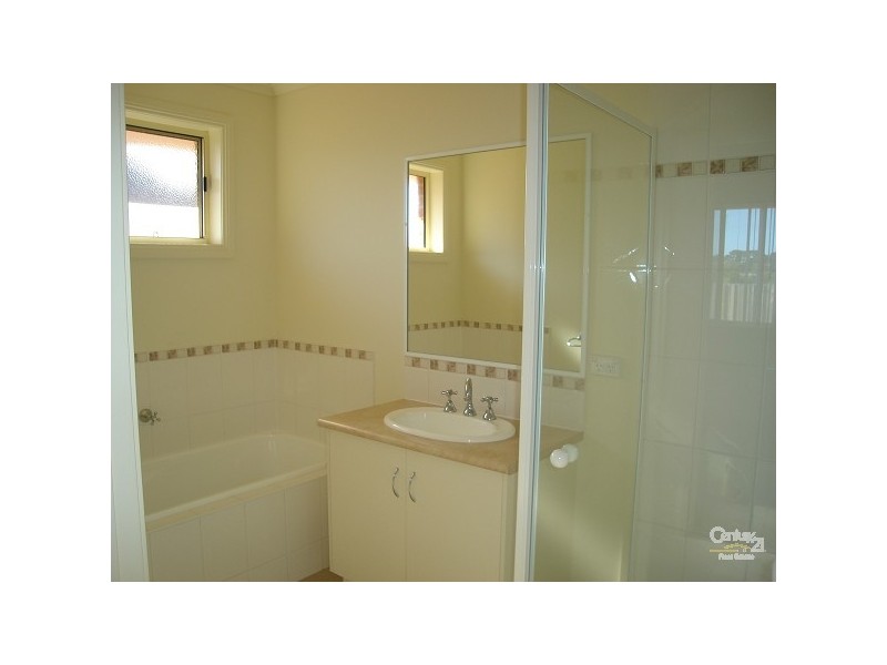 16 Banksia Crescent, Tyabb VIC 3913