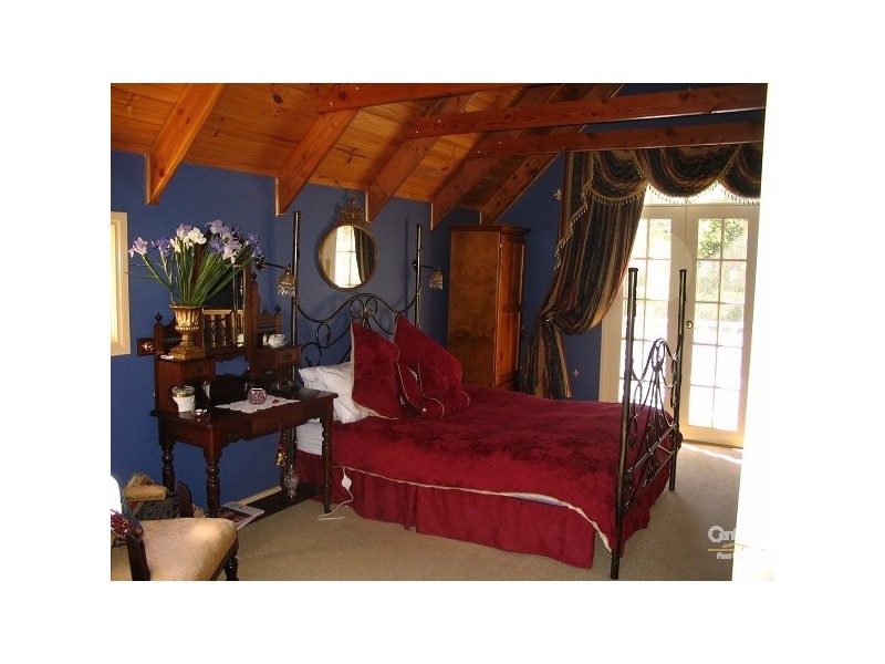 114 Shoreham Road, Red Hill VIC 3937