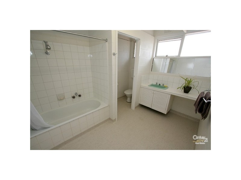 2/ 25-29 Wave Street, Frankston VIC 3199