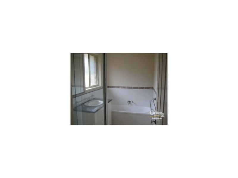 1/27 Edward Street, Hastings VIC 3915