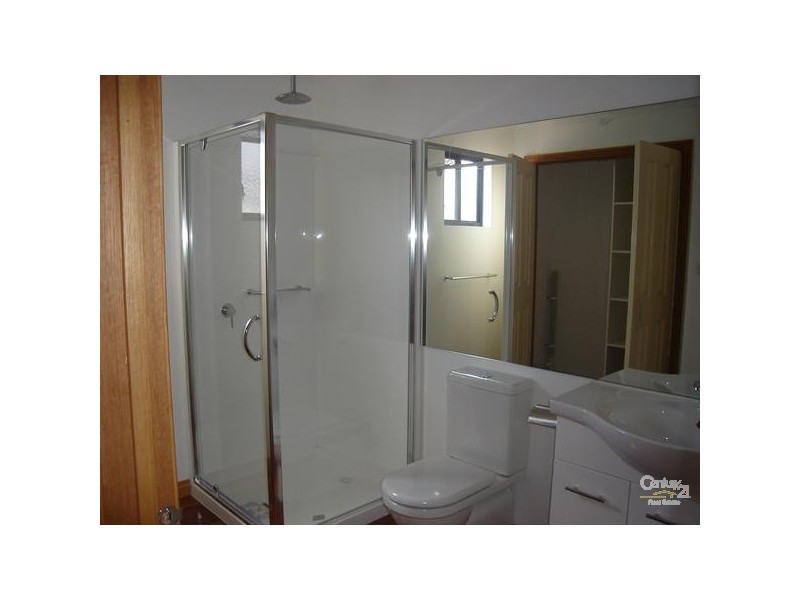 2/2 George Street, Safety Beach VIC 3936