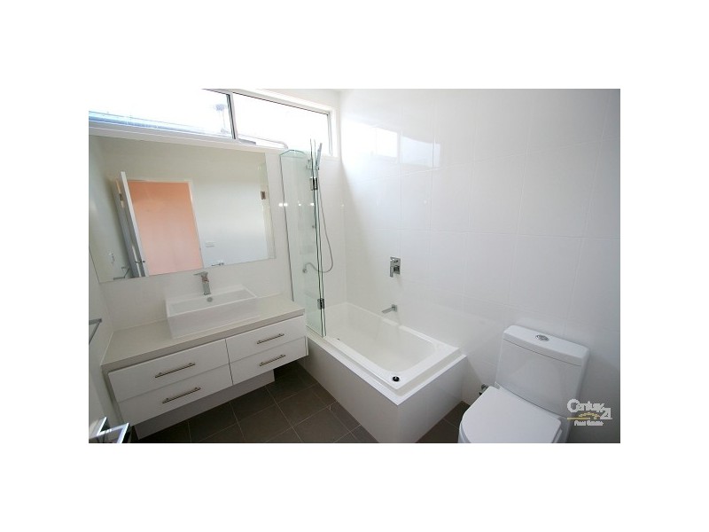 2/8 Albert Street, Hastings VIC 3915