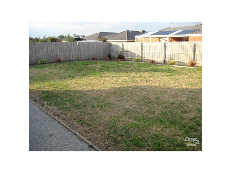 18 Elisa Place, Hastings VIC 3915