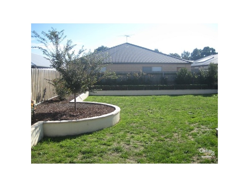 9 Banksia Crescent, Tyabb VIC 3913