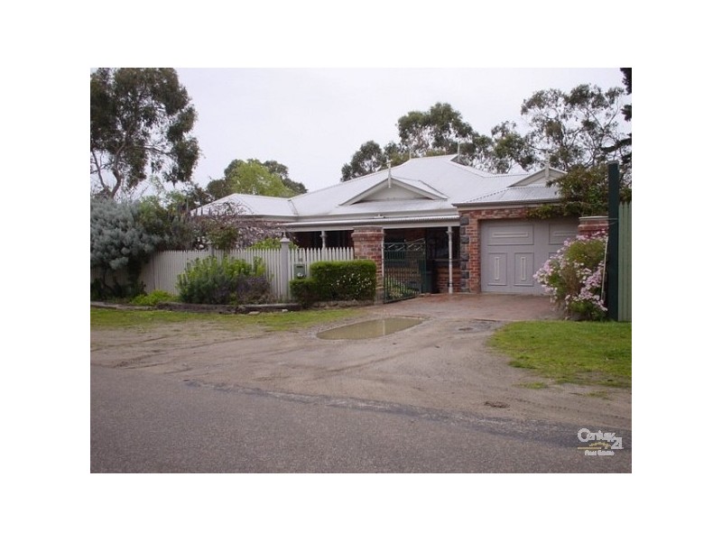 6 Vale Street, Bittern VIC 3918
