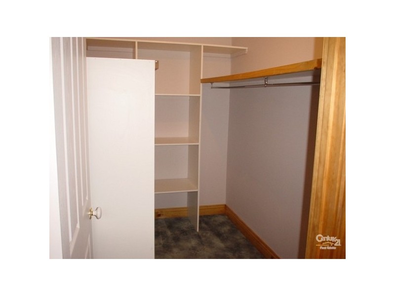 6 Vale Street, Bittern VIC 3918