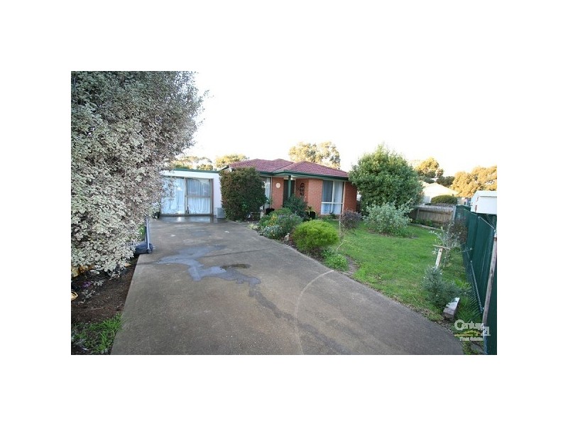 7 Duchess Court, Hastings VIC 3915