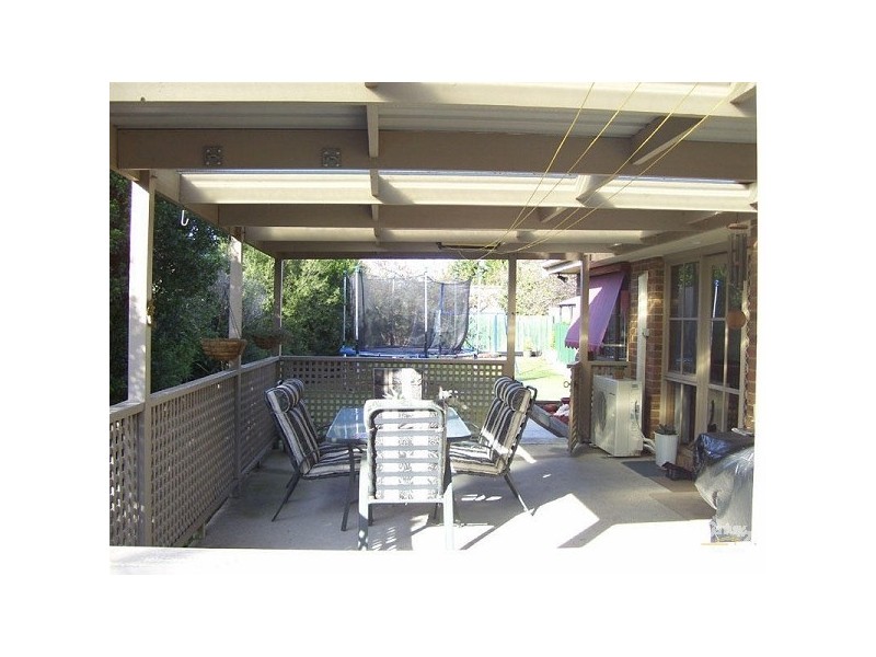 38 Michelle Drive, Hastings VIC 3915