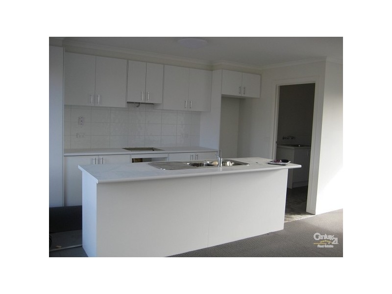 4/242 Hodgins Road, Hastings VIC 3915