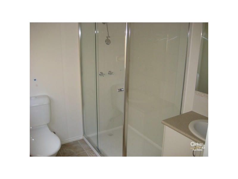 4/26 Point Road, Crib Point VIC 3919