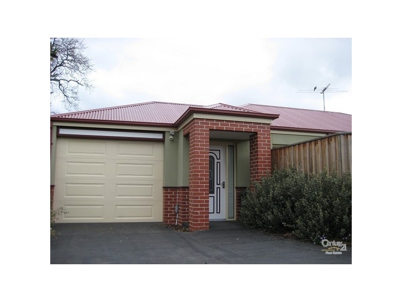 3/3 Elizabeth Street, Hastings VIC 3915