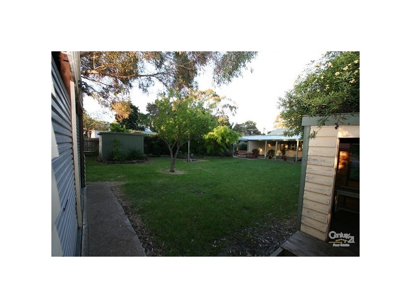 2 Pettit Street, Crib Point VIC 3919