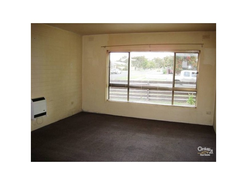 2/1 Queen Street, Hastings VIC 3915