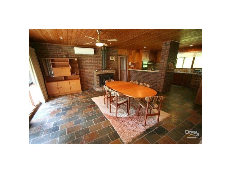 34 Sandy Point Road, Somers VIC 3927