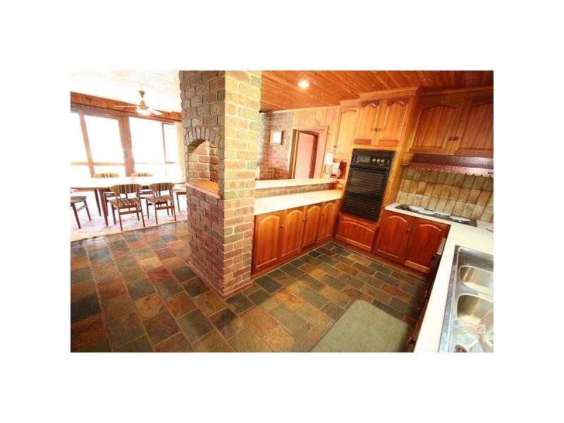 34 Sandy Point Road, Somers VIC 3927