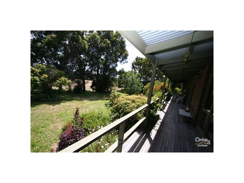 34 Sandy Point Road, Somers VIC 3927