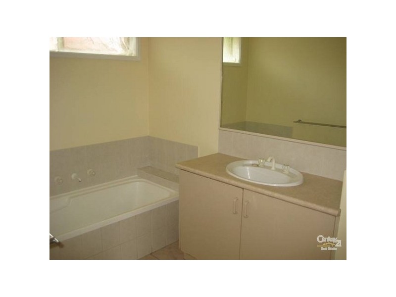 23 Michelle Drive, Hastings VIC 3915