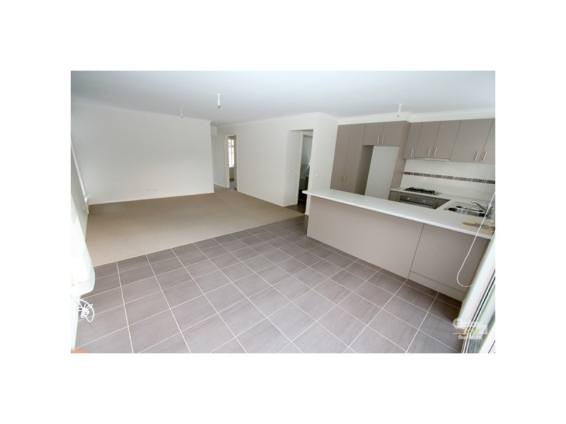 2/335 Stony Point Road, Crib Point VIC 3919