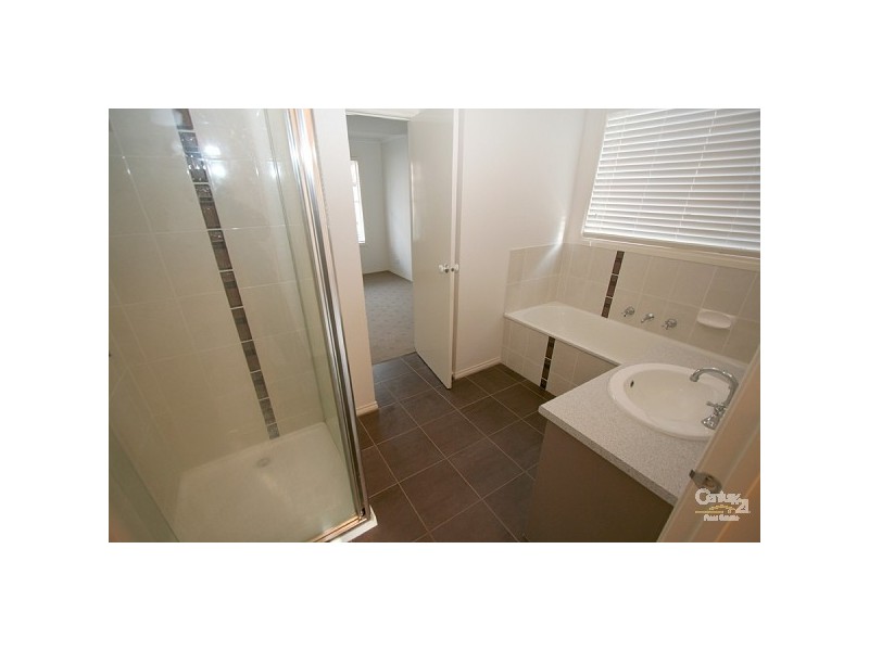 2/335 Stony Point Road, Crib Point VIC 3919