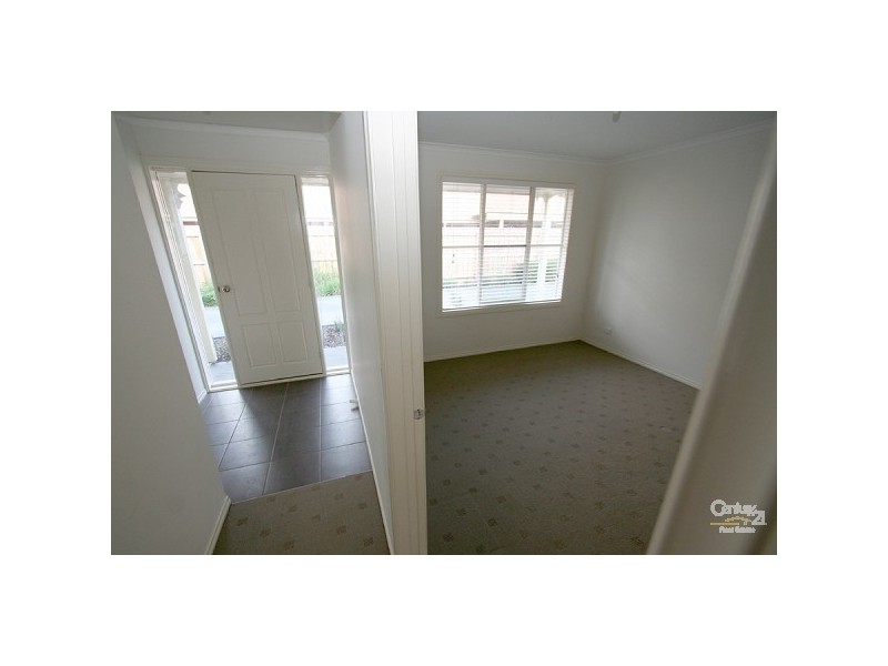 2/335 Stony Point Road, Crib Point VIC 3919