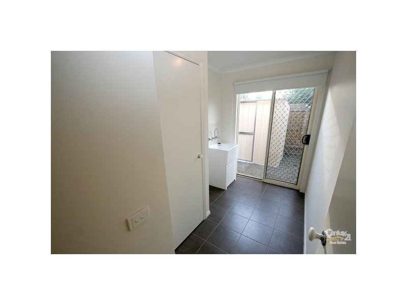 2/335 Stony Point Road, Crib Point VIC 3919