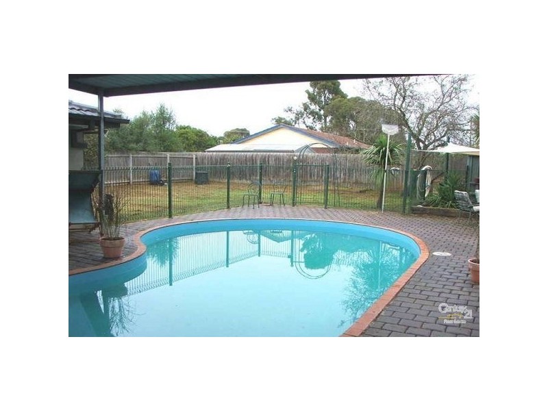 16 Peterson Street, Crib Point VIC 3919