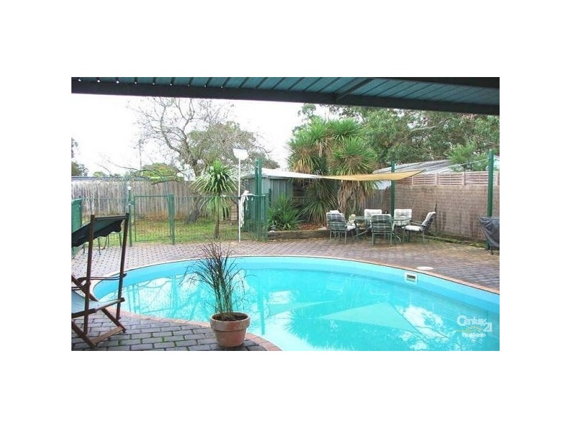 16 Peterson Street, Crib Point VIC 3919