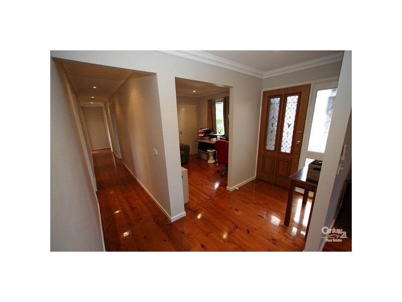 16 Bettina Street, Tyabb VIC 3913