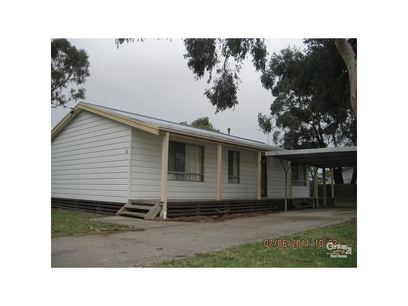 4 Mentiplay Street, Crib Point VIC 3919