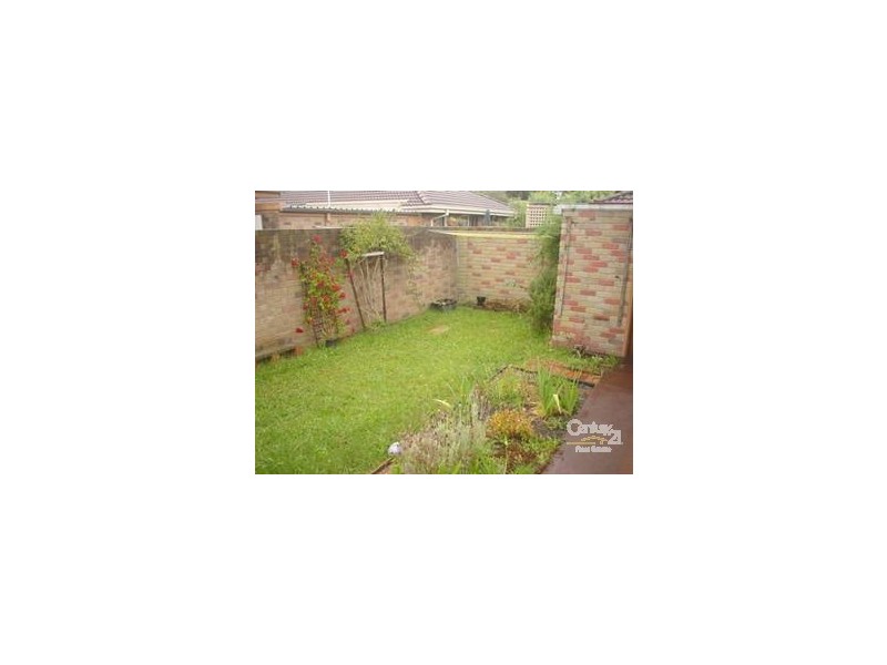 2/2 Simon Street, Hastings VIC 3915