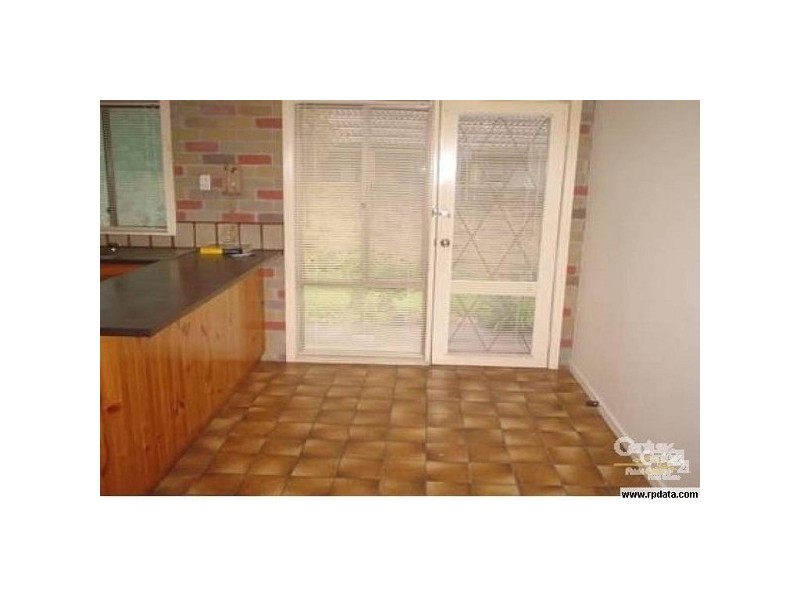 2/2 Simon Street, Hastings VIC 3915