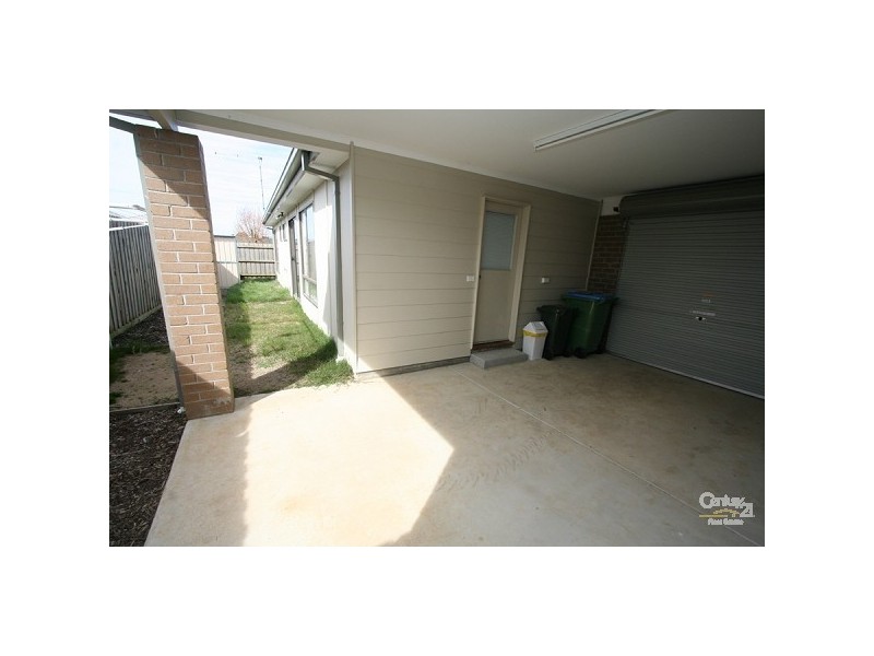 4/3 Elisa Place, Hastings VIC 3915