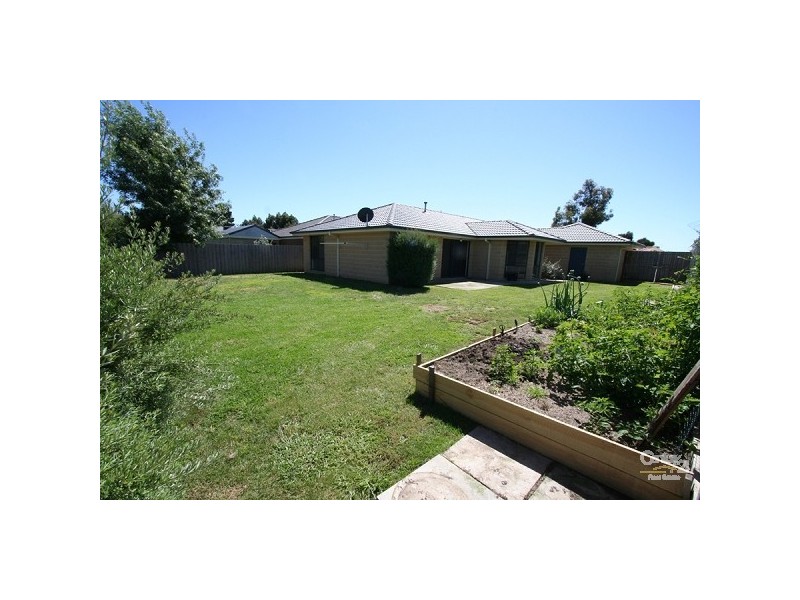 12 Shakti Place, Hastings VIC 3915