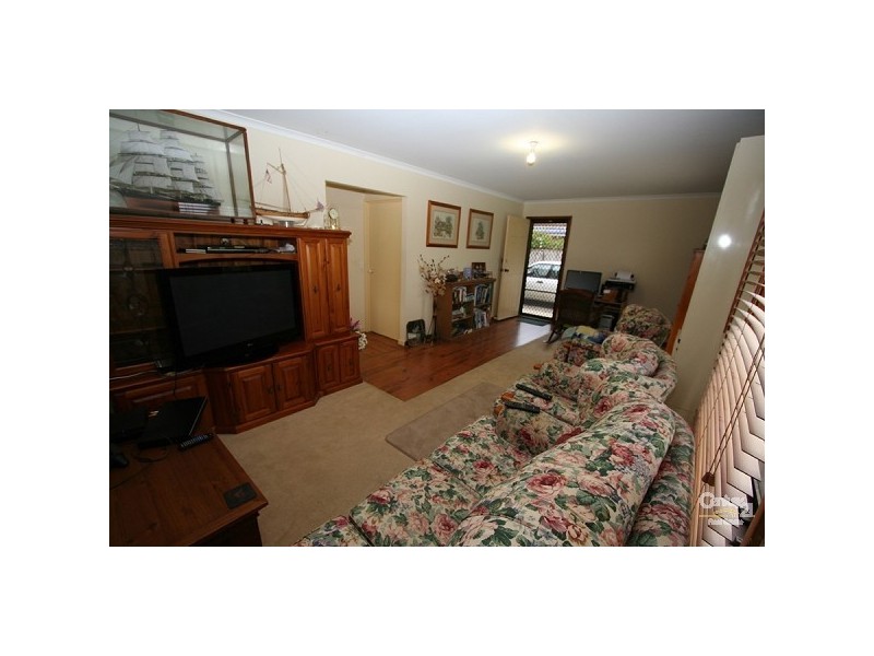 37 DEANSWOOD DRIVE, Somerville VIC 3912