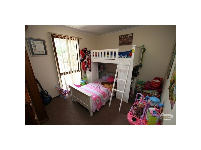 19 PETTIT STREET, CRIB POINT, Crib Point VIC 3919