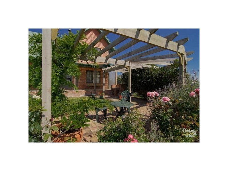5 SEAGLADES LANE, Bittern VIC 3918